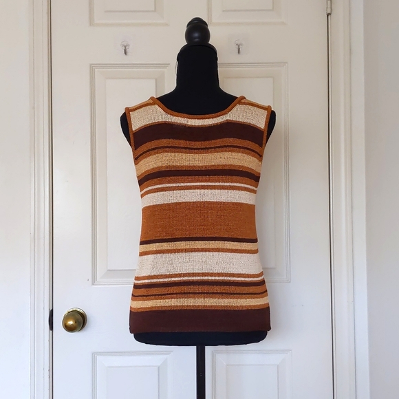 NWOT. JohnPaulRichard Multicolor Knit Stripe Vest. - Picture 2 of 4